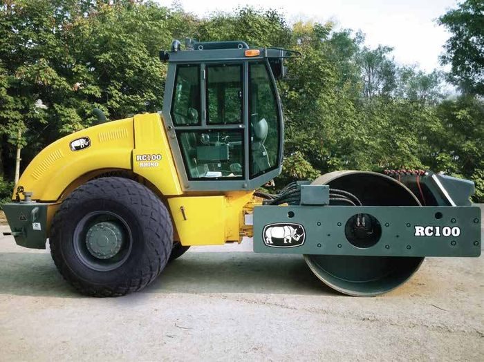 RC100 Vibrocompactador
